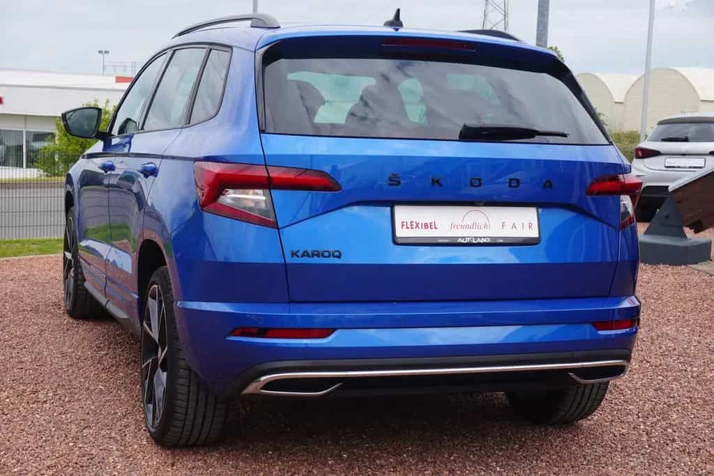 Skoda Karoq 1.5 TSI DSG Sportline LED Navi Panorama 07/2020-photo-2