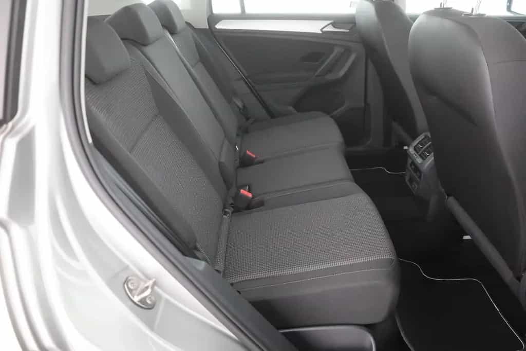 Volkswagen Tiguan 1.5 TSI LED Navi Sitzheizung Tempomat AHK 01/2019-photo-24