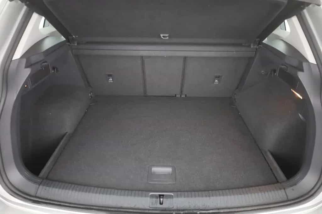 Volkswagen Tiguan 1.5 TSI LED Navi Sitzheizung Tempomat AHK 01/2019-photo-25
