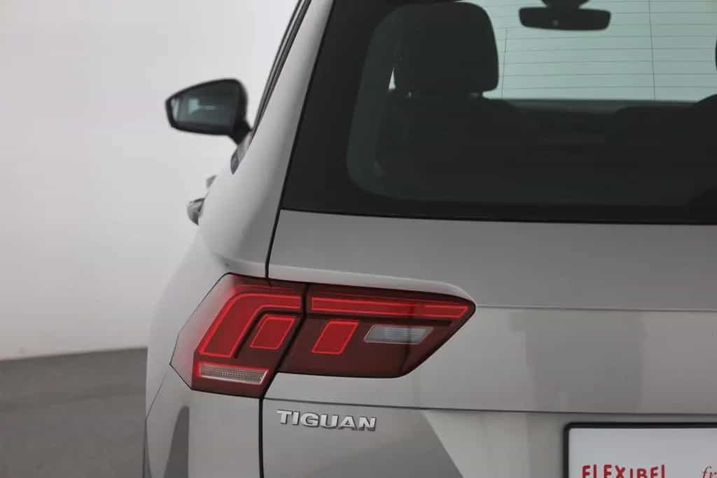 Volkswagen Tiguan 1.5 TSI LED Navi Sitzheizung Tempomat AHK 01/2019-photo-30