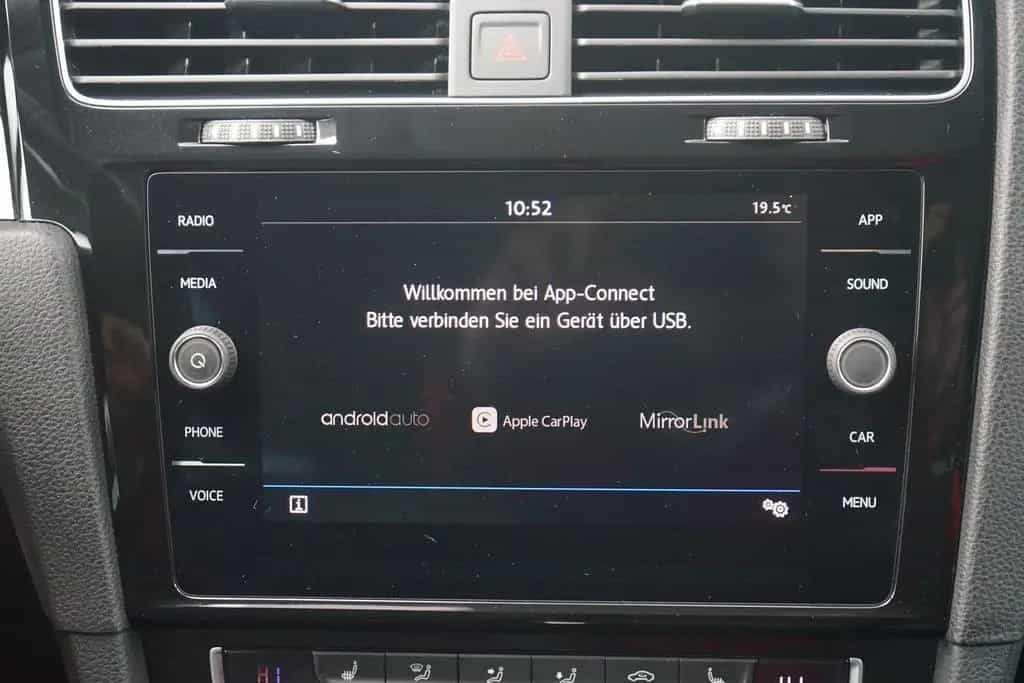 Volkswagen Golf VII 1.5 TSI IQ.DRIVE LED ACC Totwinkel 10/2019-photo-9