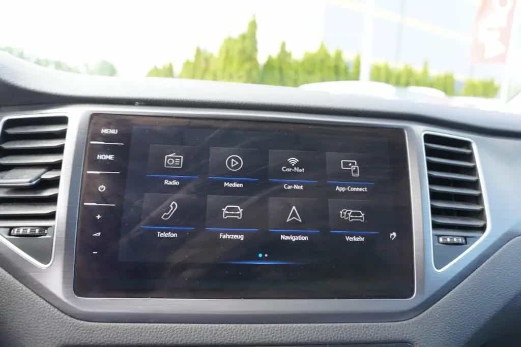 Volkswagen Golf Sportsvan 1.5 AAC LED Navi AHK ErgoActive 08/2019-photo-19
