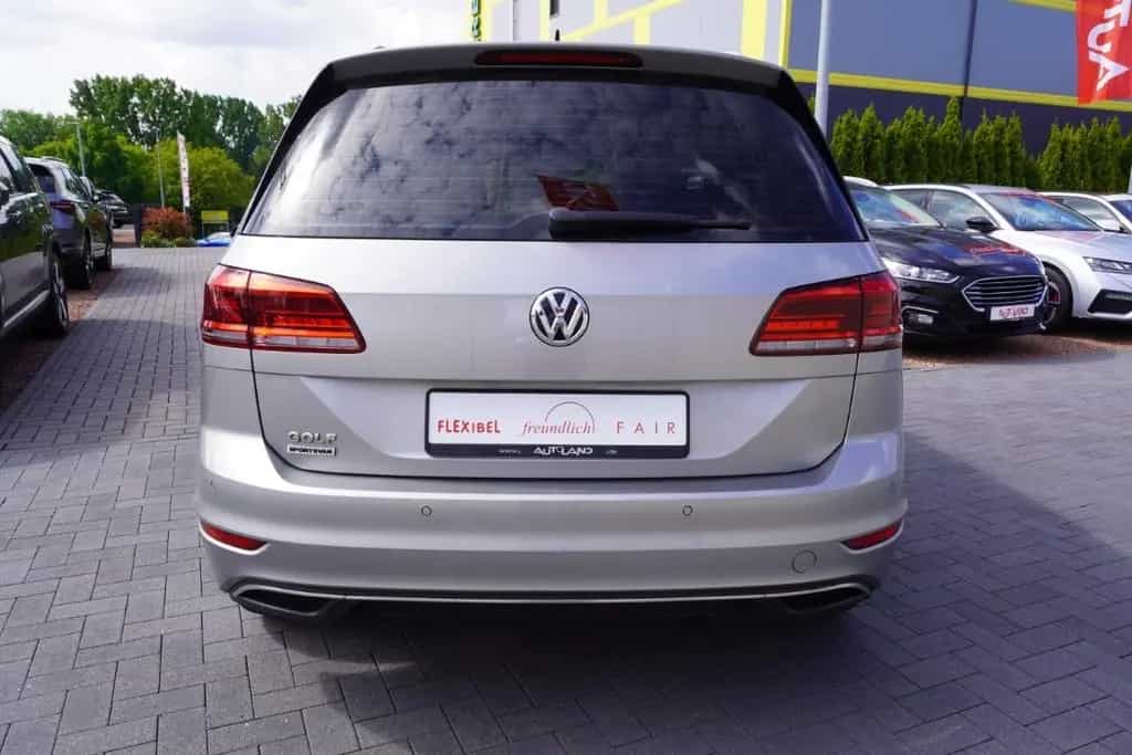 Volkswagen Golf Sportsvan 1.5 AAC LED Navi AHK ErgoActive 08/2019-photo-3