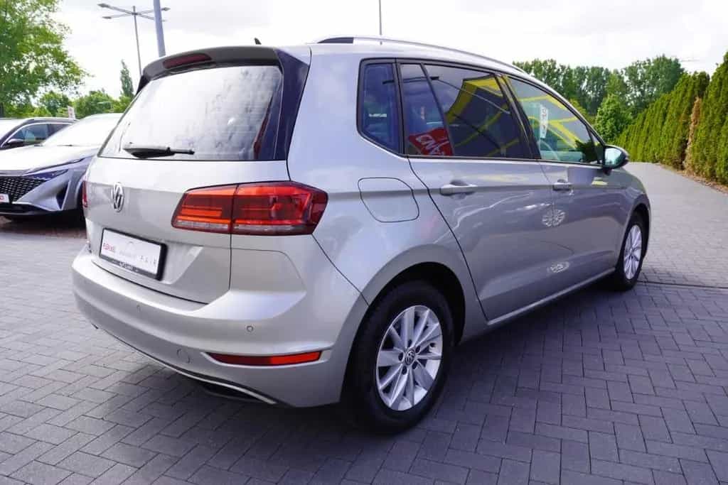 Volkswagen Golf Sportsvan 1.5 AAC LED Navi AHK ErgoActive 08/2019-photo-4