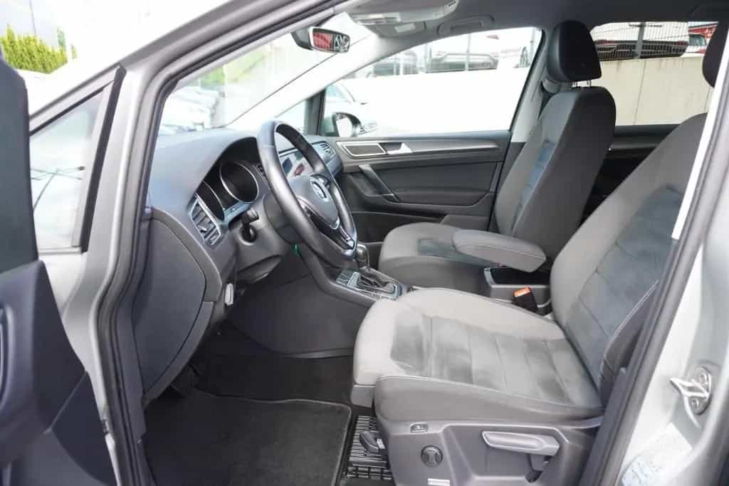 Volkswagen Golf Sportsvan 1.5 AAC LED Navi AHK ErgoActive 08/2019-photo-9