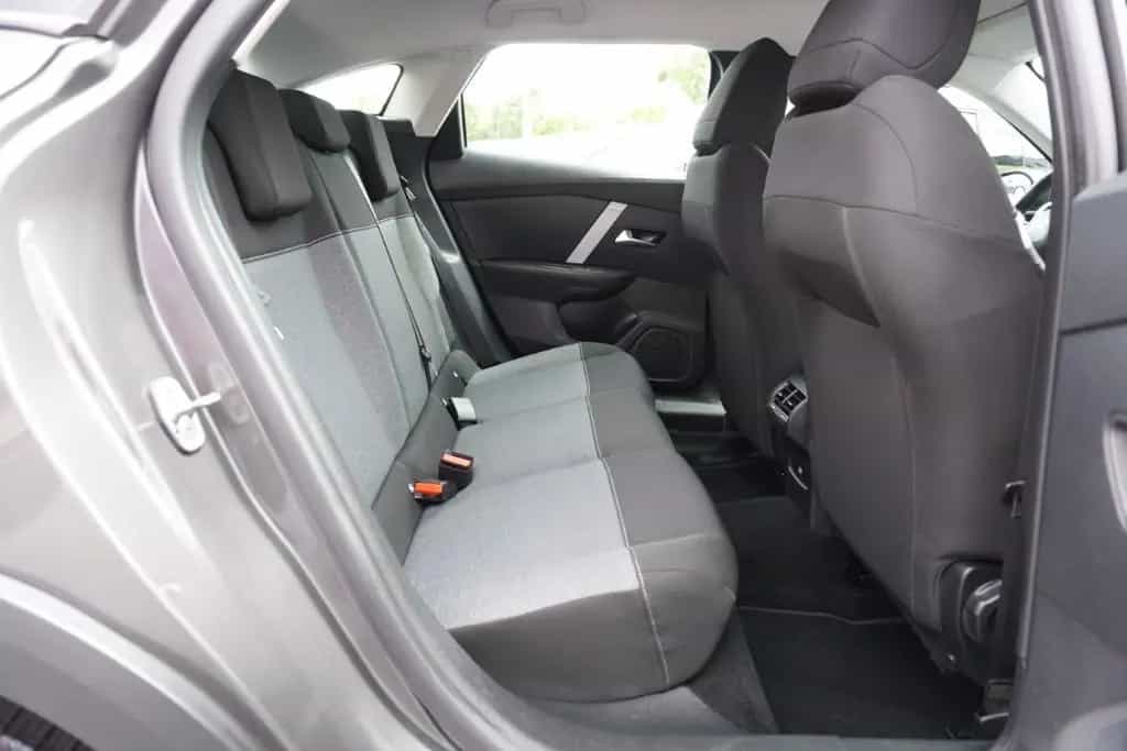 Citroën C4 1.2 e-THP Feel LED Android Apple Winterpaket 12/2021-photo-13