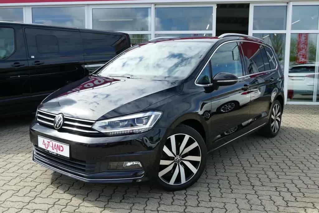 Volkswagen Touran 1.5TSI Highline LED Navi ACC Sitzheizung 03/2021-photo-1
