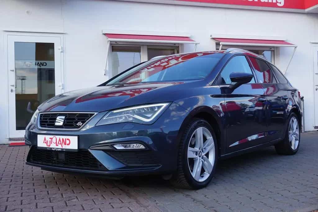 Seat Leon ST 1.5 FR LED ACC Navi Panorama Klimaaut. 03/2020-photo-1