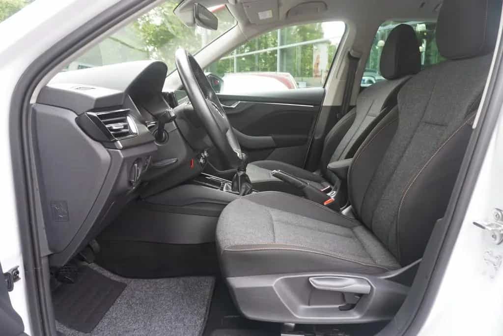 Skoda Kamiq 1.0 Clever LED Spurhalte Kamera Tempomat 02/2022-photo-10