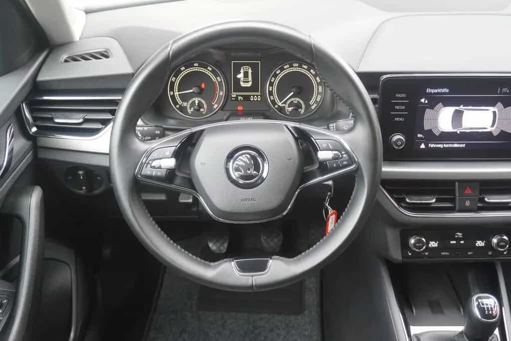 Skoda Kamiq 1.0 Clever LED Spurhalte Kamera Tempomat 02/2022-photo-14