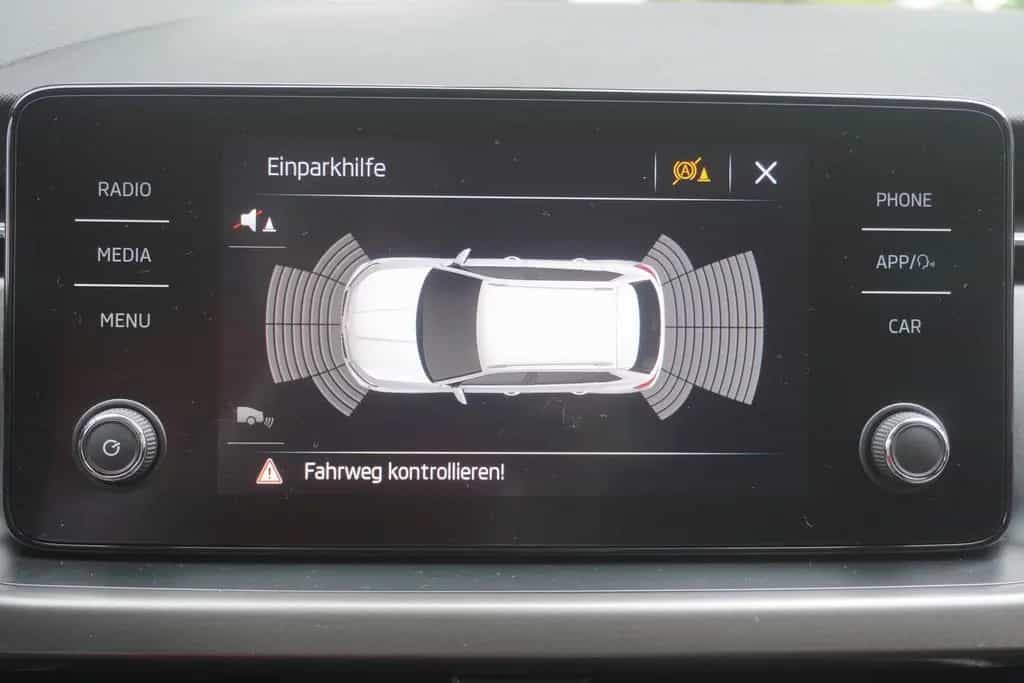 Skoda Kamiq 1.0 Clever LED Spurhalte Kamera Tempomat 02/2022-photo-22