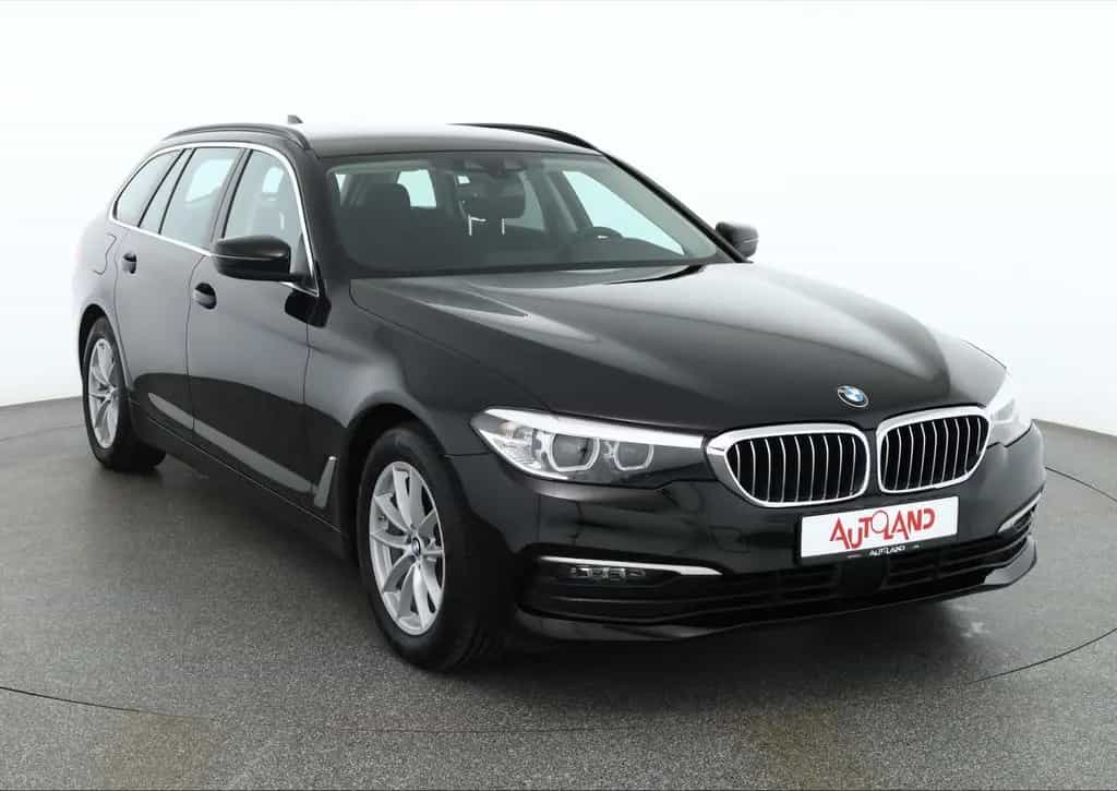 BMW 520 d Touring LED Kamera Navi ACC Sitzheizung 04/2019-photo-6