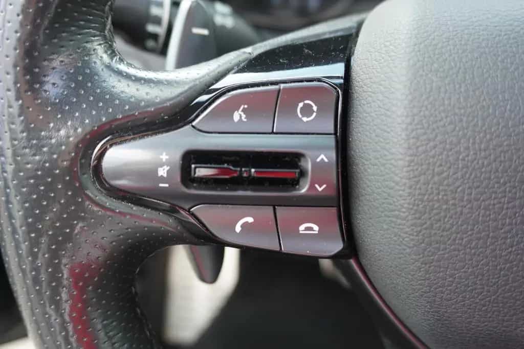 Hyundai i30 1.4 T-GDI N Line Panorama Kamera Sitzheizung 11/2018-photo-16