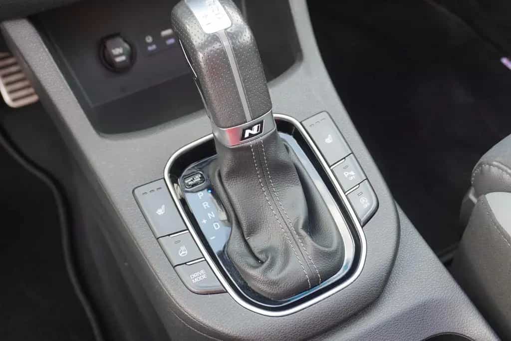 Hyundai i30 1.4 T-GDI N Line Panorama Kamera Sitzheizung 11/2018-photo-21