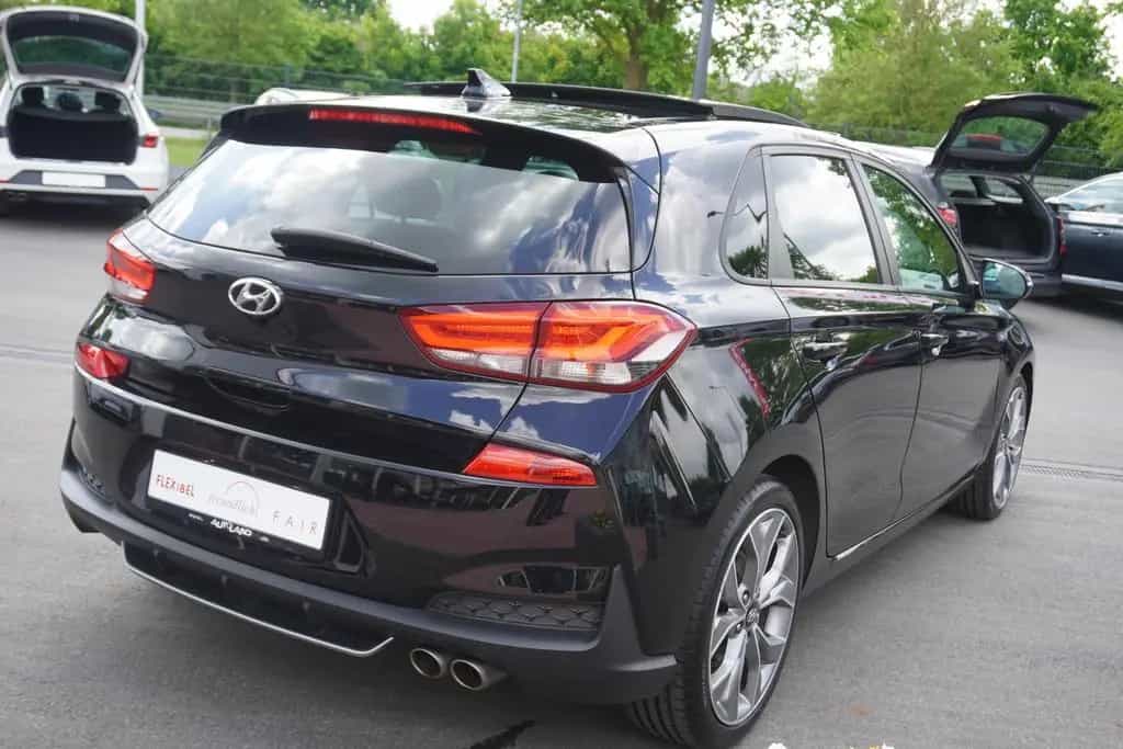 Hyundai i30 1.4 T-GDI N Line Panorama Kamera Sitzheizung 11/2018-photo-4