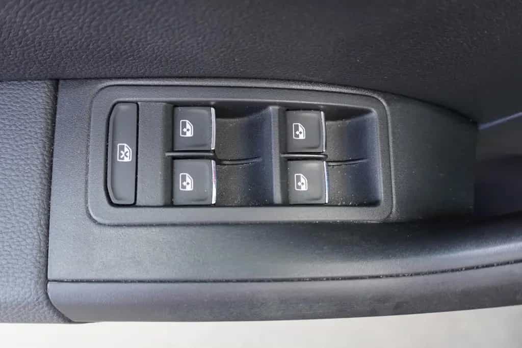 Seat Ateca 2.0 TSI FR 4Drive Standheizung Beats 360° 02/2019-photo-17