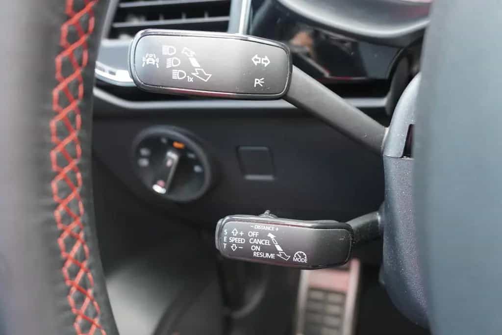Seat Ateca 2.0 TSI FR 4Drive Standheizung Beats 360° 02/2019-photo-21