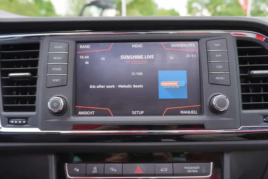 Seat Ateca 2.0 TSI FR 4Drive Standheizung Beats 360° 02/2019-photo-28