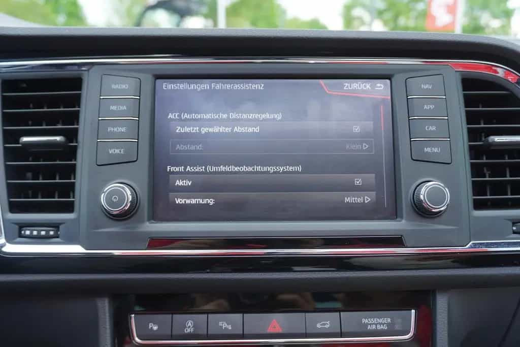 Seat Ateca 2.0 TSI FR 4Drive Standheizung Beats 360° 02/2019-photo-31
