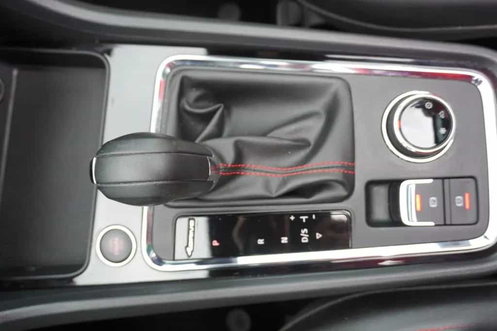 Seat Ateca 2.0 TSI FR 4Drive Standheizung Beats 360° 02/2019-photo-39