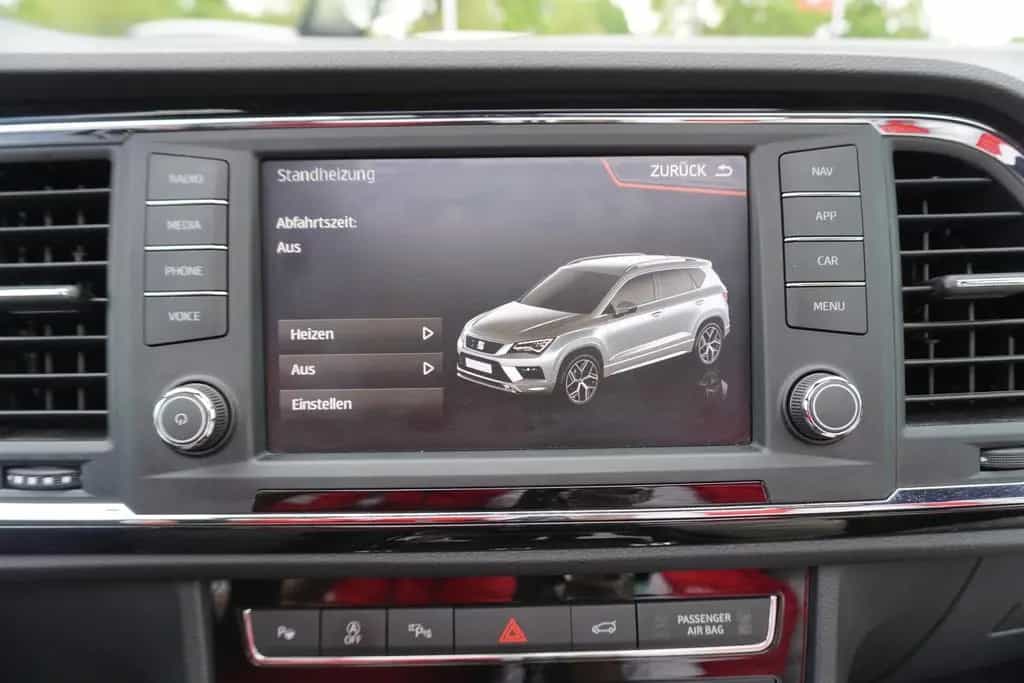 Seat Ateca 2.0 TSI FR 4Drive Standheizung Beats 360° 02/2019-photo-41