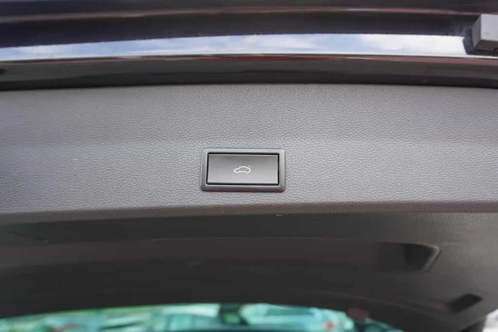 Seat Ateca 2.0 TSI FR 4Drive Standheizung Beats 360° 02/2019-photo-9