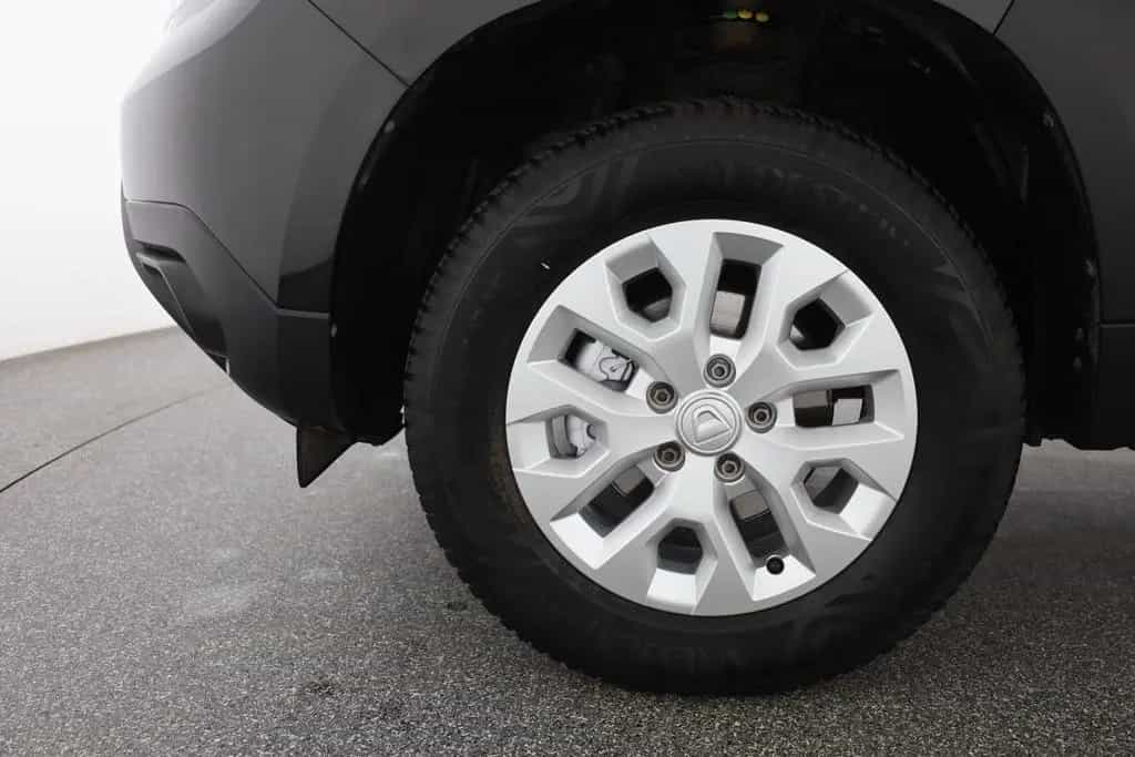 Dacia Duster II 1.3 TCe Comfort LED Sitzheizung Tempo 03/2023-photo-28