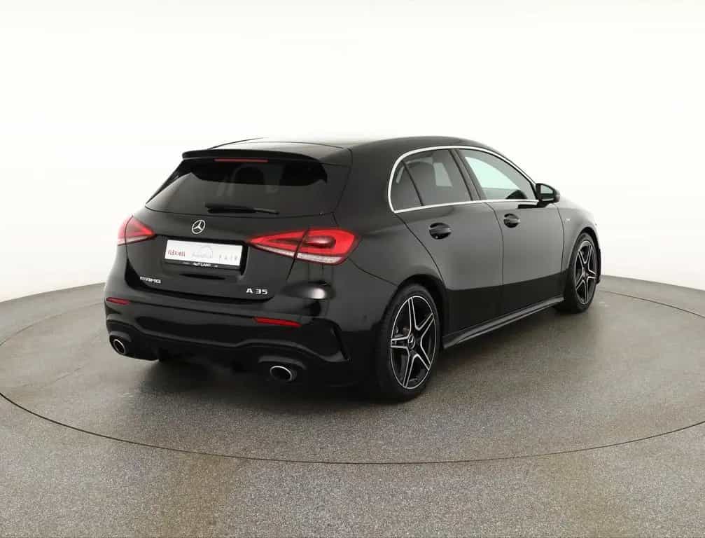 Mercedes-Benz A 35 AMG A35 AMG 4Matic LED Navi Alcantara AHK Kamera DAB 01/2021-photo-4