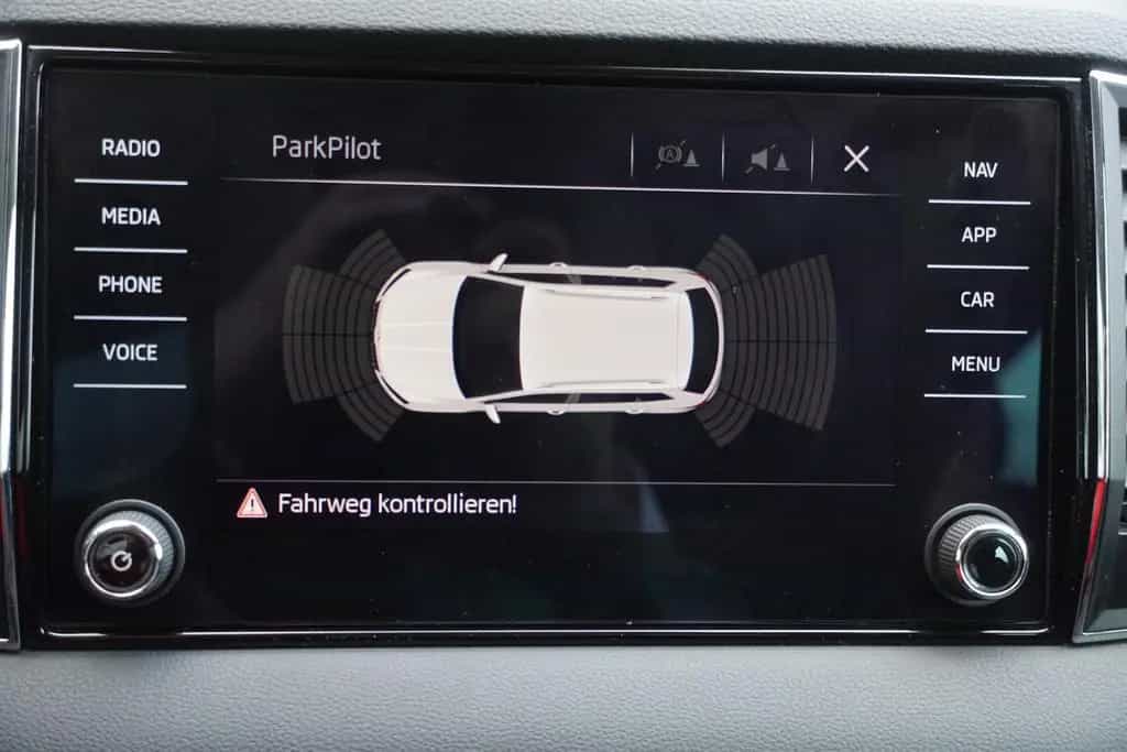Skoda Karoq 1.5 TSI DSG Style LED Navi SmartLink PDC 09/2018-photo-13