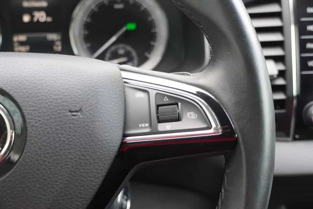 Skoda Karoq 1.5 TSI DSG Style LED Navi SmartLink PDC 09/2018-photo-16