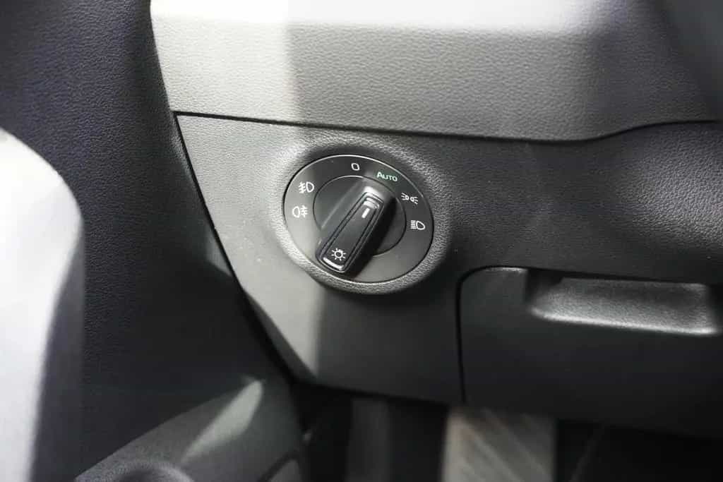 Skoda Karoq 1.5 TSI DSG Style LED Navi SmartLink PDC 09/2018-photo-19