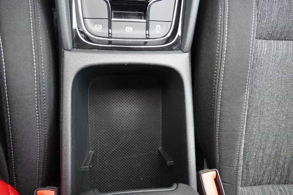 Skoda Karoq 1.5 TSI DSG Style LED Navi SmartLink PDC 09/2018-photo-24