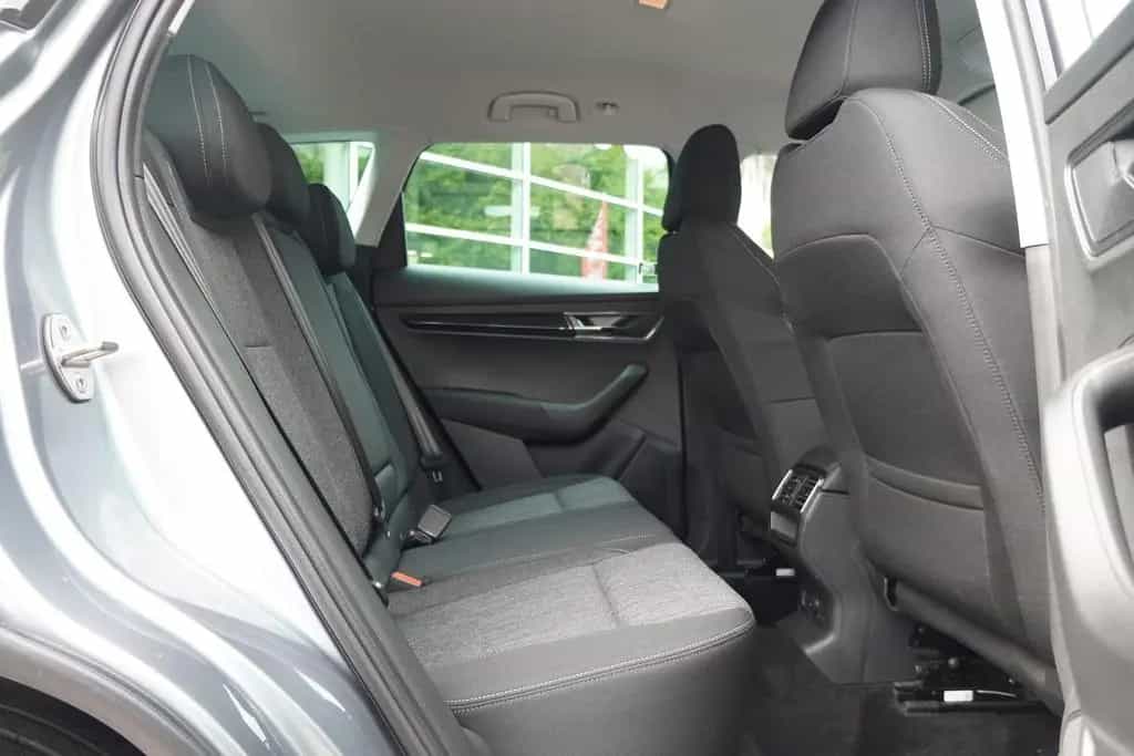 Skoda Karoq 1.5 TSI DSG Style LED Navi SmartLink PDC 09/2018-photo-28