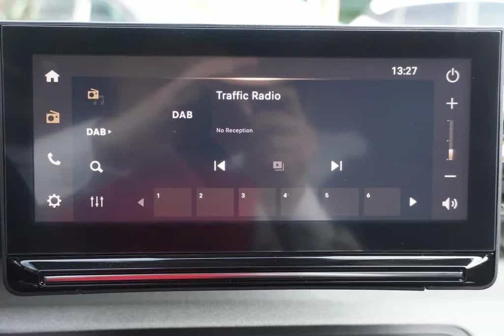 Citroën C3 Aircross 1.2 PureTech 100 LED Kamera Tempomat 08/2025-photo-10