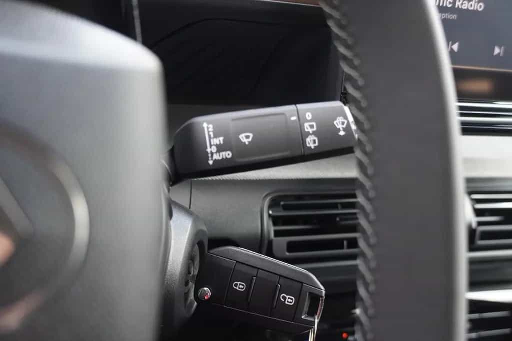 Citroën C3 Aircross 1.2 PureTech 100 LED Kamera Tempomat 08/2025-photo-20
