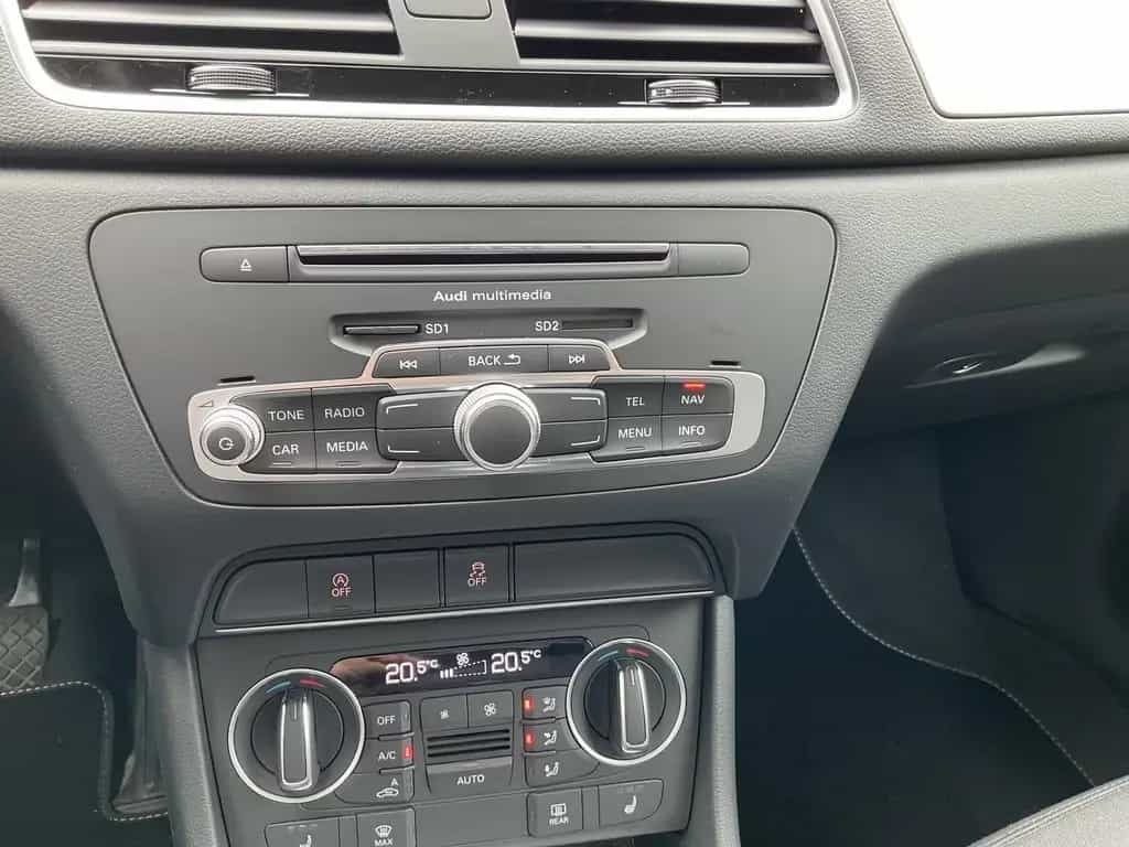 Audi Q3 TFSI Navi SHZ Klimaaut PDC Tempomat 11/2017-photo-10