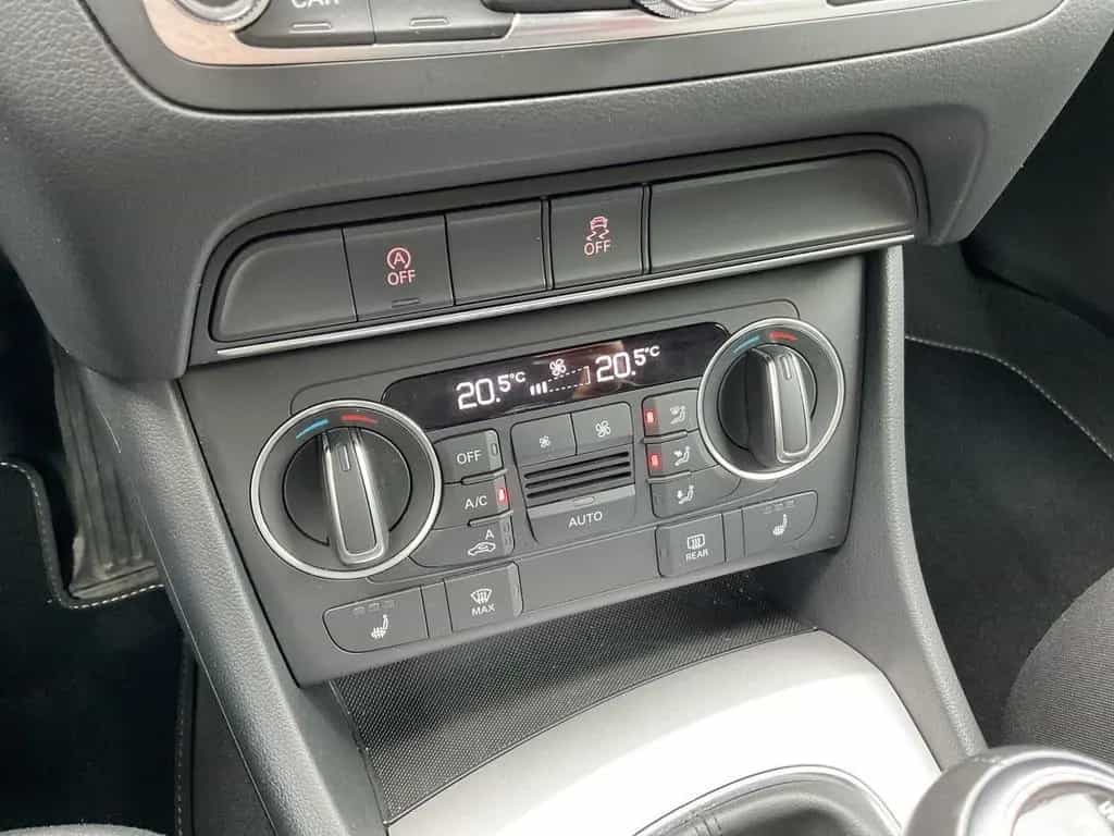 Audi Q3 TFSI Navi SHZ Klimaaut PDC Tempomat 11/2017-photo-11