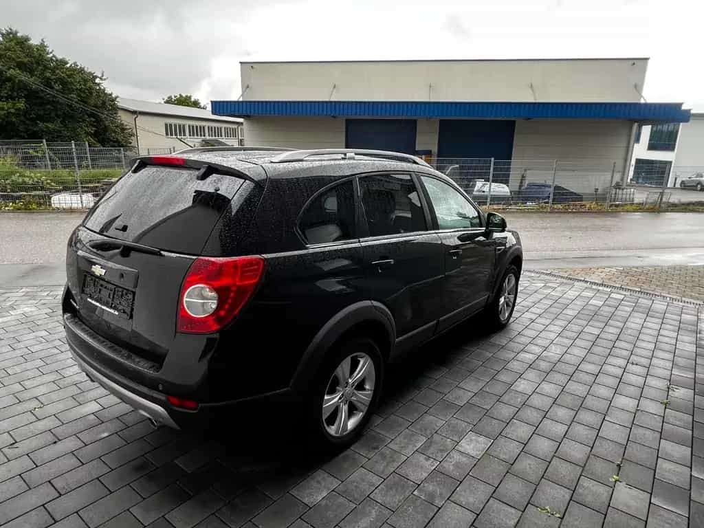 Chevrolet Captiva 2.2 Diesel LT+ Automatik/7Sitzer 02/2013-photo-3