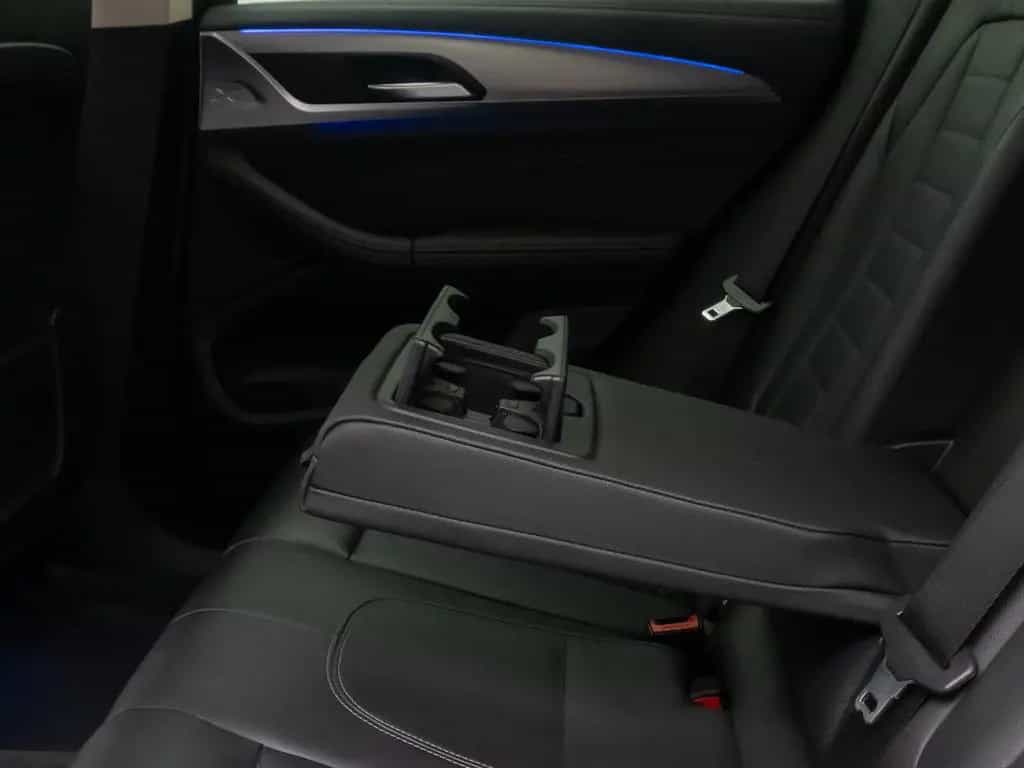 BMW X3 xD20d Luxury Line Kamera AHK HUD Alarm 19Zoll 01/2019-photo-27