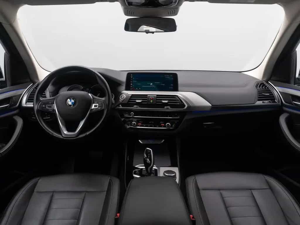 BMW X3 xD20d Luxury Line Kamera AHK HUD Alarm 19Zoll 01/2019-photo-37