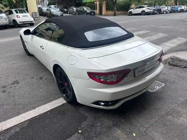 Maserati GranCabrio MASERATI GranCabrio 4.7 V8-Full Optional 06/2011-photo-2