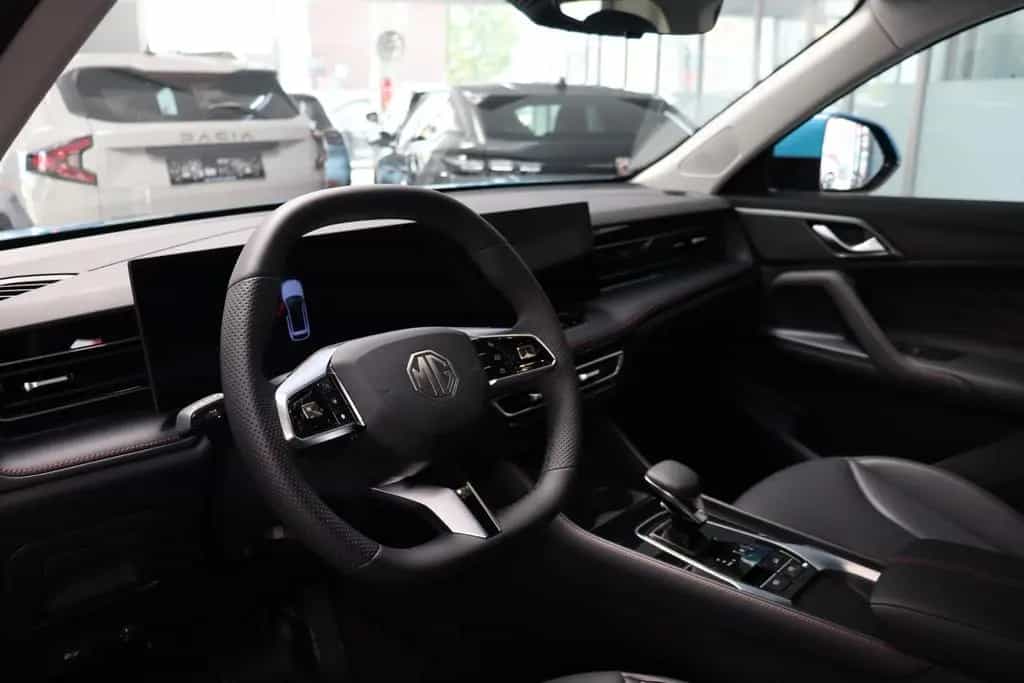MG HS Luxury 1.5 ACC SHZ 360°  Elektr. Heck AKTION 12/2024-photo-10