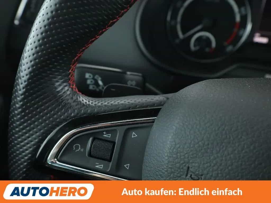 Skoda Octavia 2.0 TSI RS Aut.*NAVI*PDC*SHZ*ACC* 06/2016-photo-29