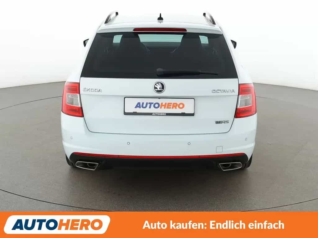 Skoda Octavia 2.0 TSI RS Aut.*NAVI*PDC*SHZ*ACC* 06/2016-photo-4