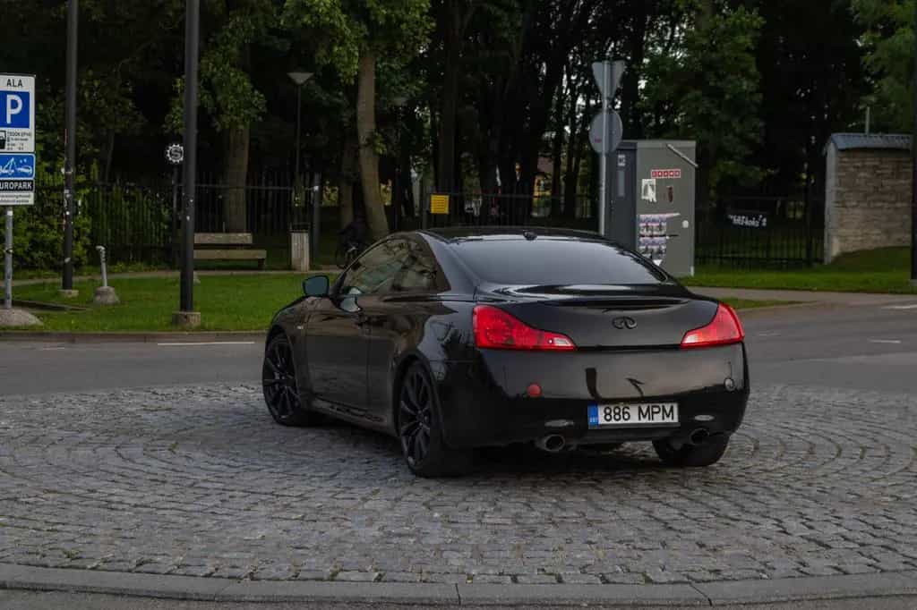 Infiniti G37 03/2007-photo-1