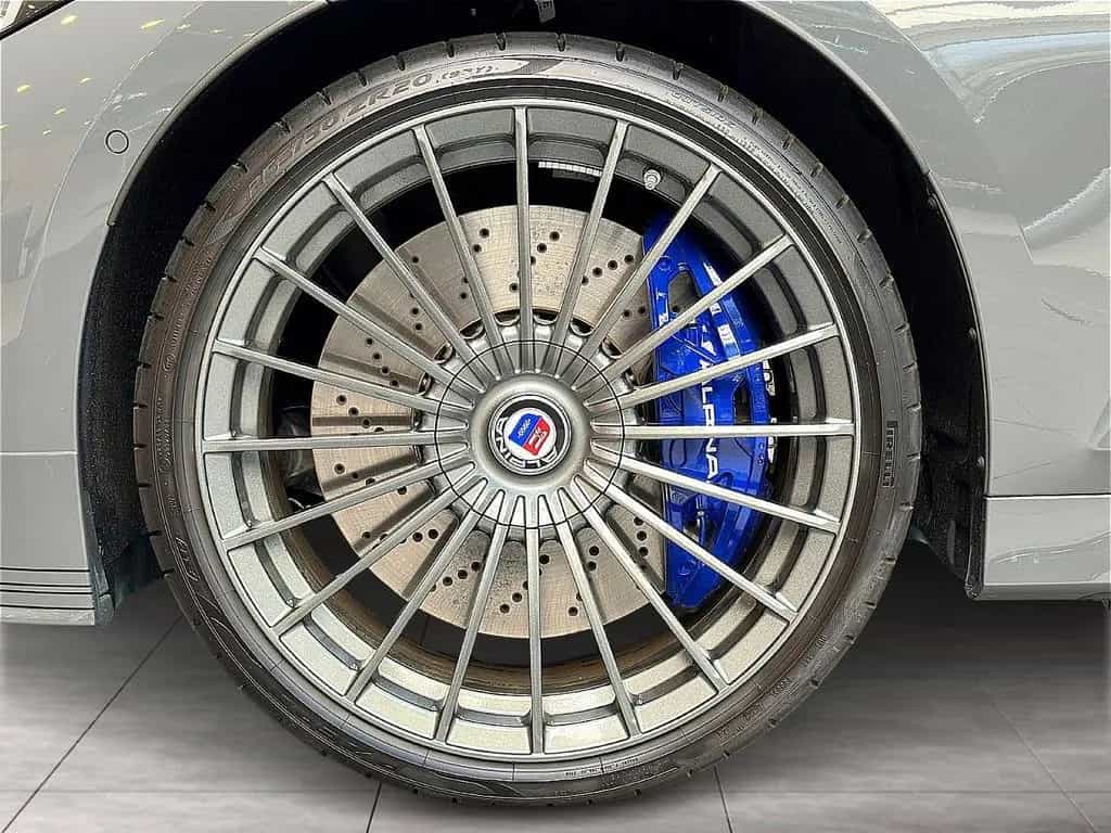 ALPINA B3 Touring Biturbo Switch-Tronic Allrad Head-Up 12/2023-photo-4