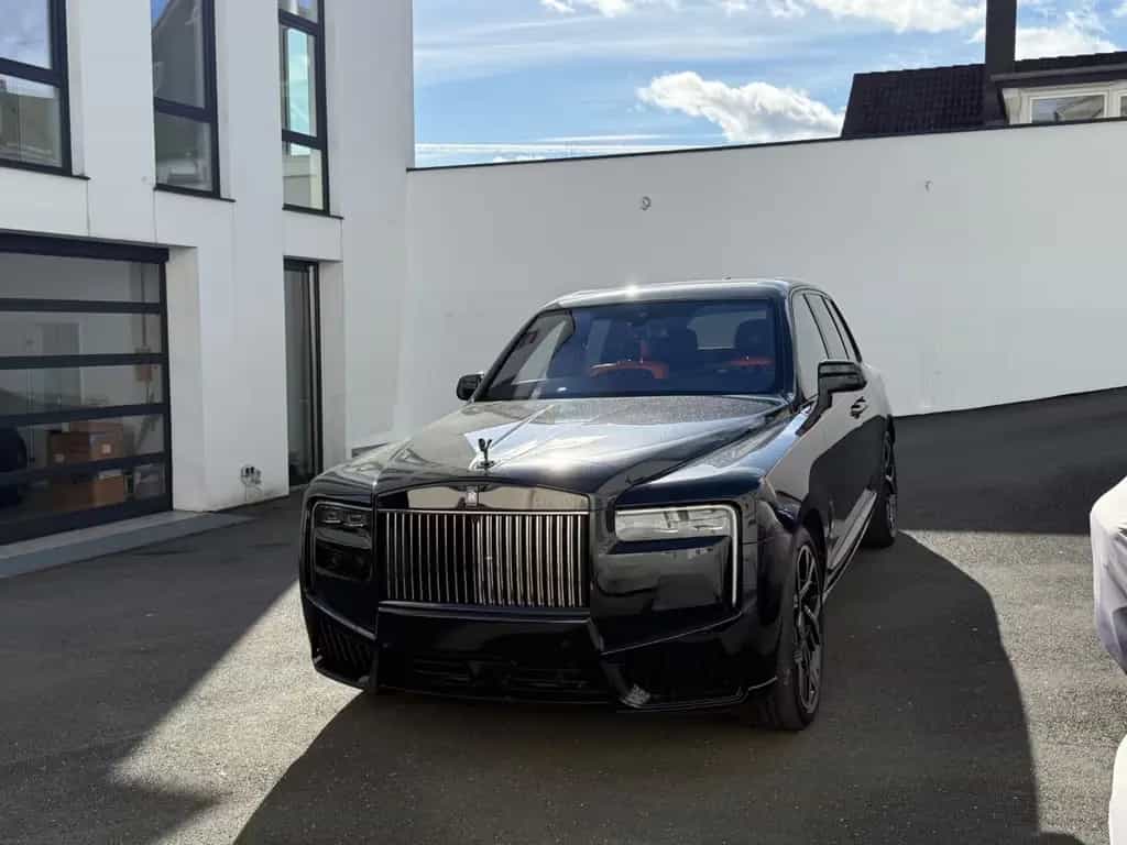 Rolls-Royce Cullinan *Black Badge*Sanctuary *4-Seats*PD01/26 null-photo-5