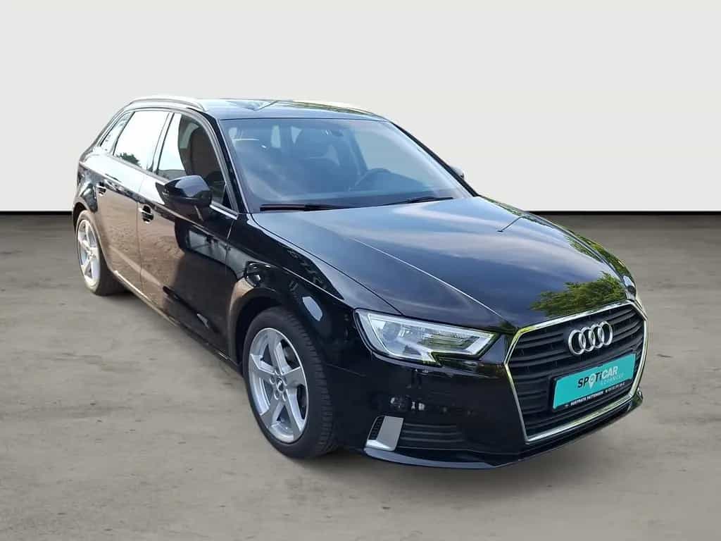 Audi A3 Sportback 30TFSI Sport AHK, MMI-Navi 11/2018-photo-2