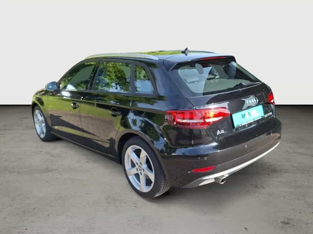 Audi A3 Sportback 30TFSI Sport AHK, MMI-Navi 11/2018-photo-7
