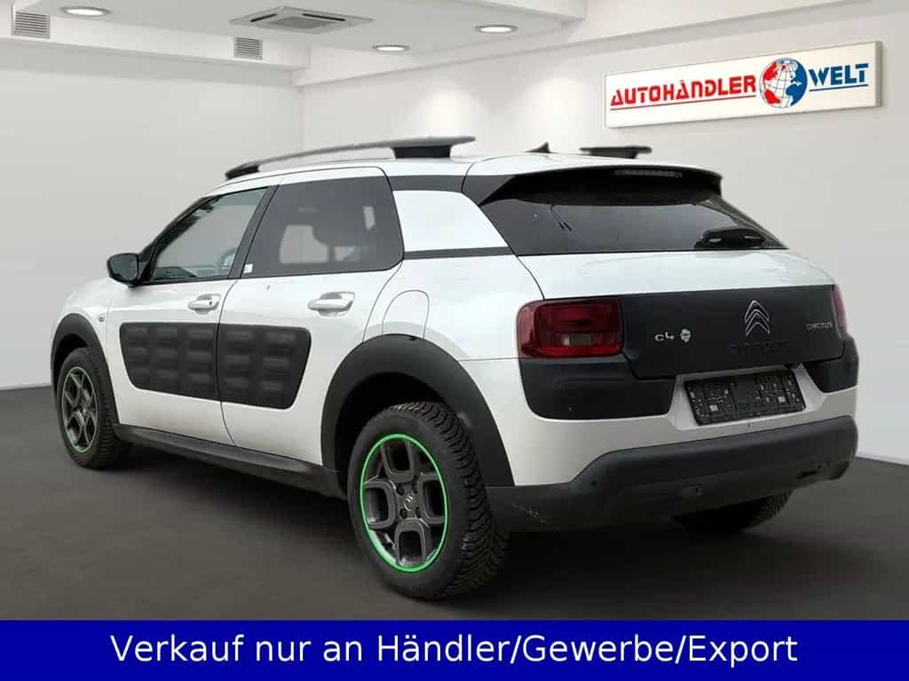 Citroën C4 Cactus 1.2i AAC Navi Pano PDC 03/2017-photo-5